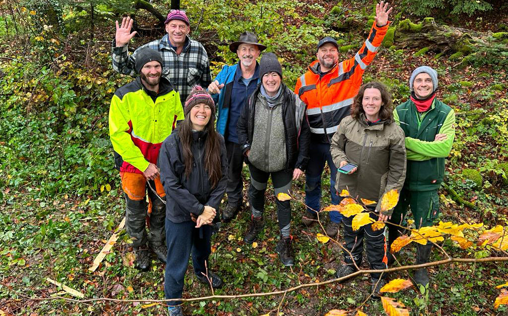 FreeTheBees Aubonne Klotzbeuten Workshop 2023 Teilnehmer