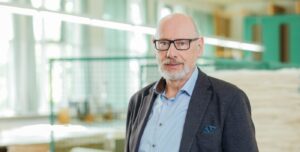 Günther W. Amann-Jennson, Schlafexperte und Referent der Online-Konferenz «Die schlaflosen Bienen» bei FreeTheBees